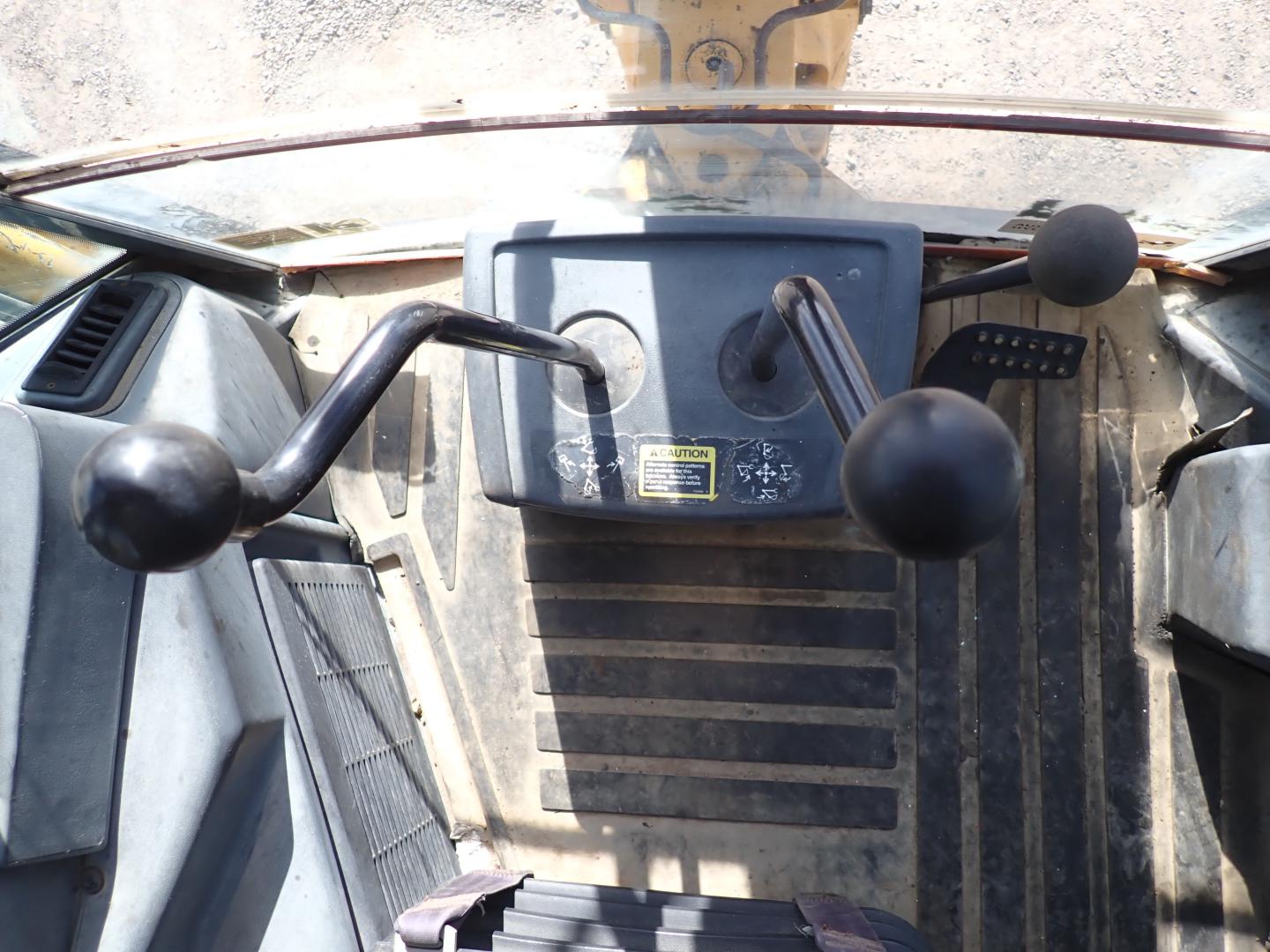 ./imagenes/INVOICE/2019/16541/RETROEXCAVADORA JOHN DEERE_310G (8).JPG